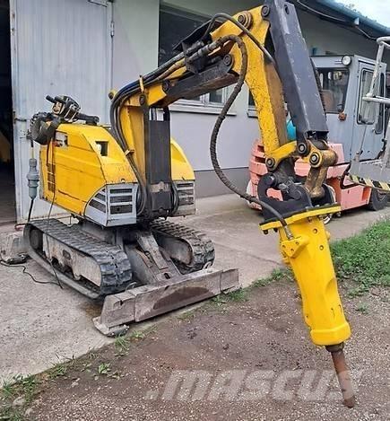Brokk 160 小型挖土機/掘鑿機<7t(小型挖掘機)