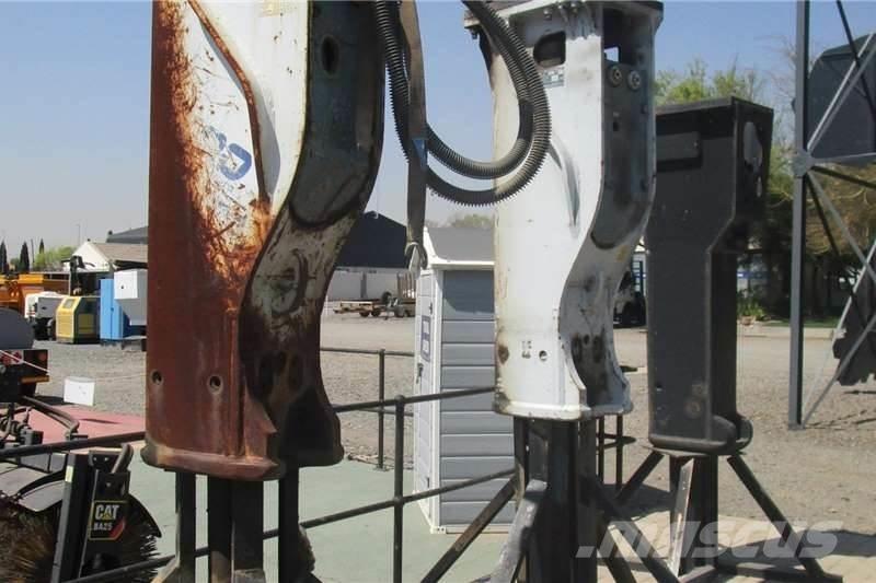 Hammer 22-25TON 其他貨車