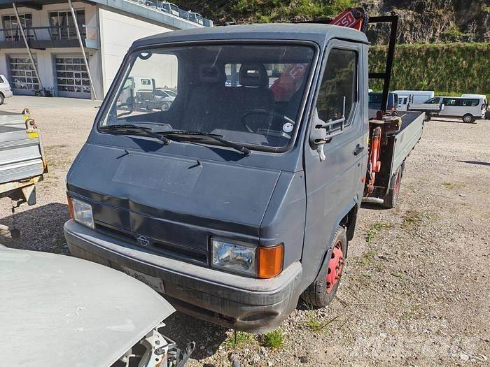 Nissan Trade 其他
