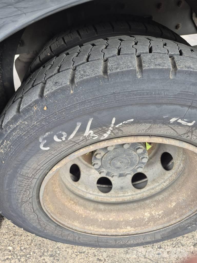 DAF LF 55.180 貨箱式卡車