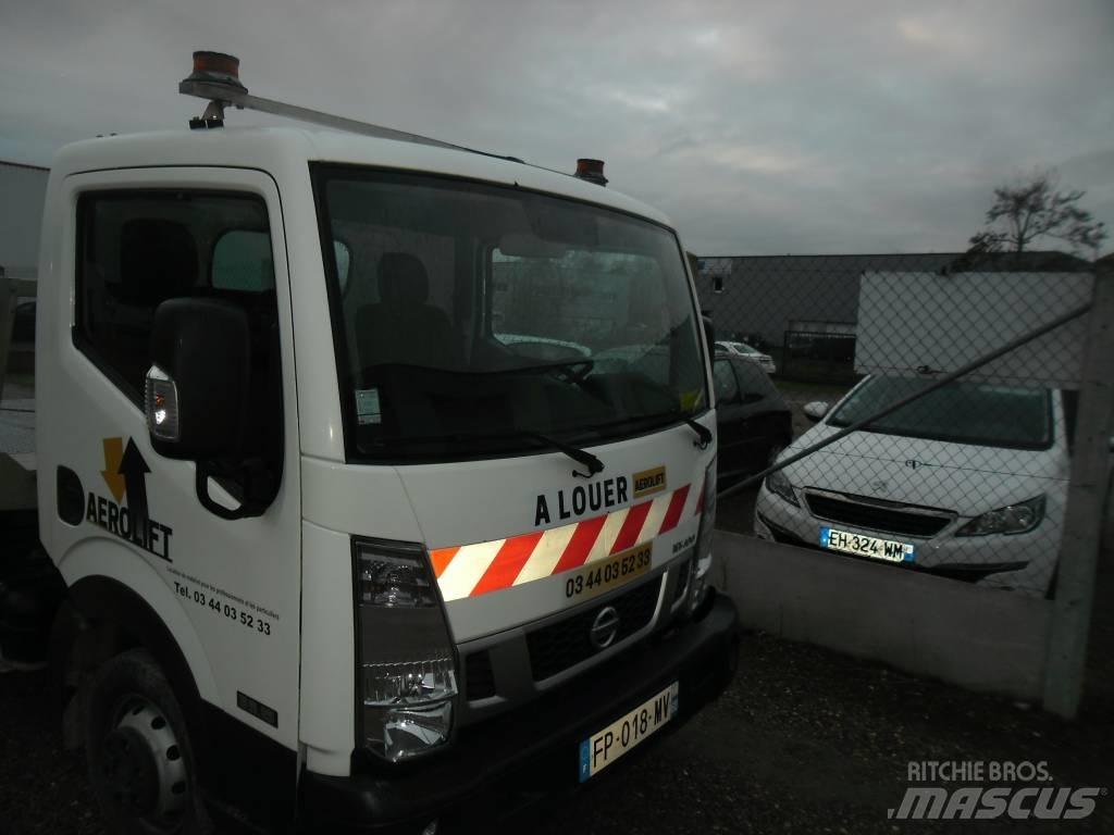 Nissan 35.15 運輸車輛