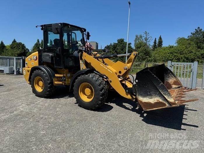 CAT 908 輪胎式裝載機