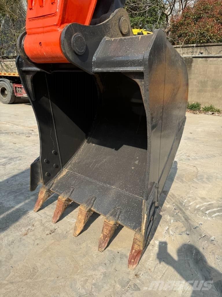 Doosan DX 225 LC 履帶式 挖土機/掘鑿機/挖掘機