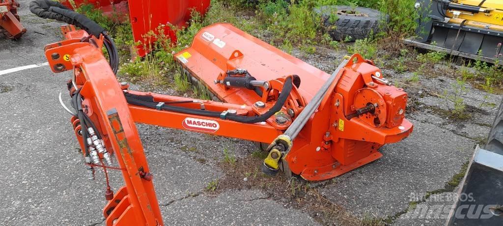 Maschio Giraffa 210 莖葉去葉機