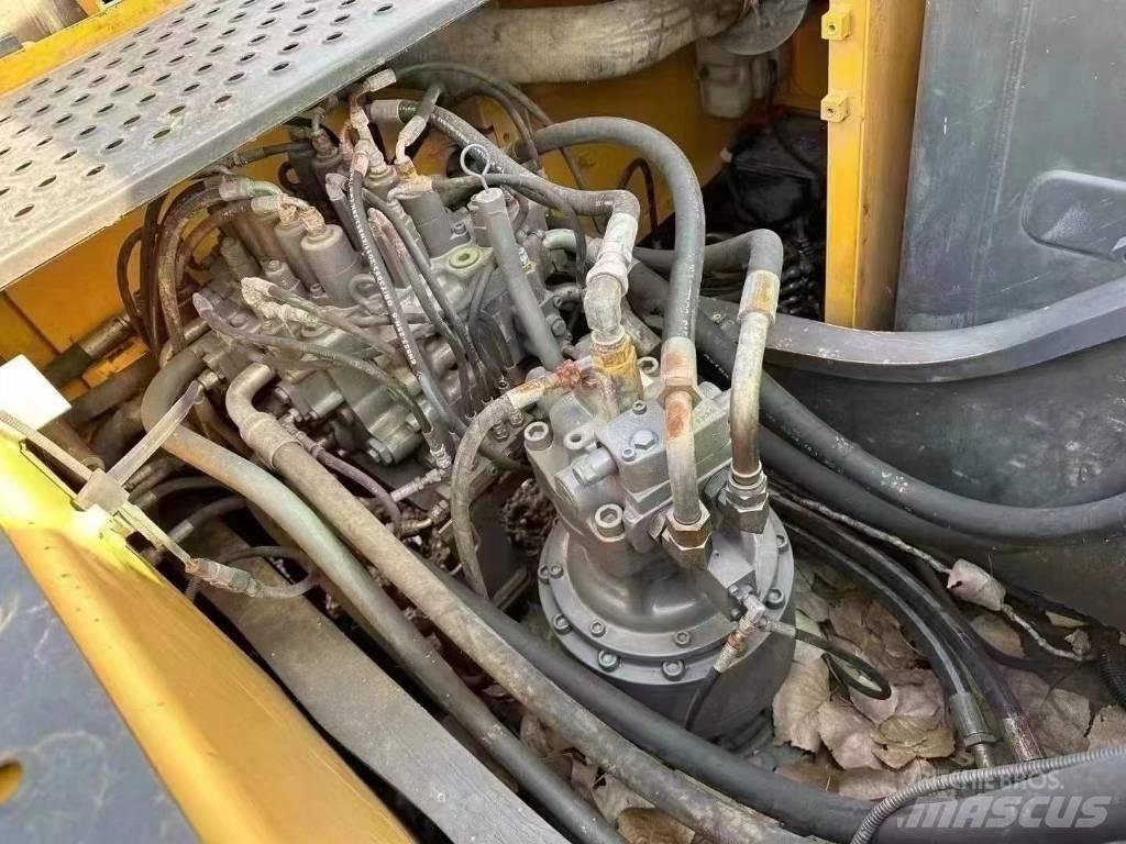 Volvo EC 220 履帶式 挖土機/掘鑿機/挖掘機