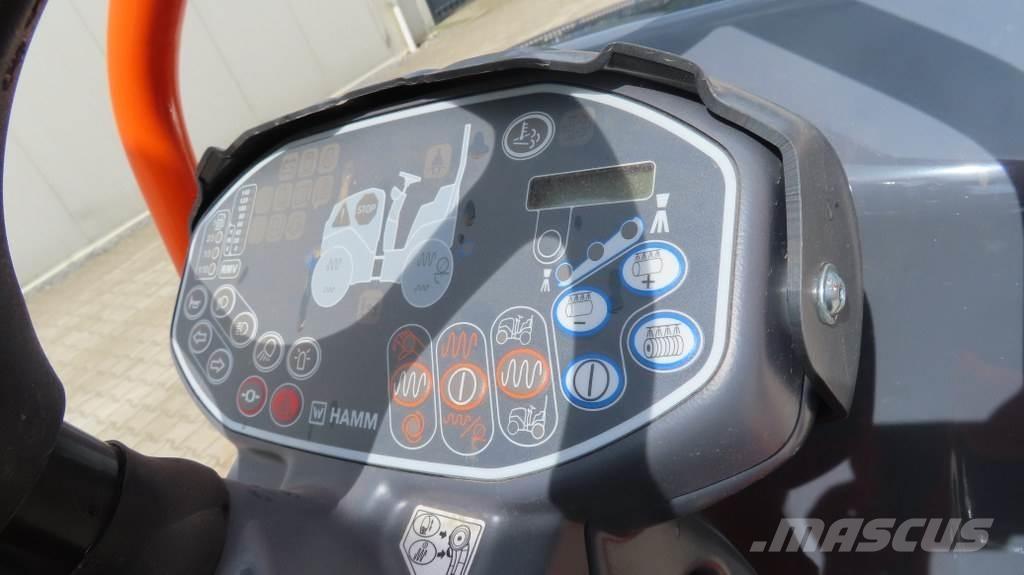 Hamm HD8 VV 雙輪滾壓機