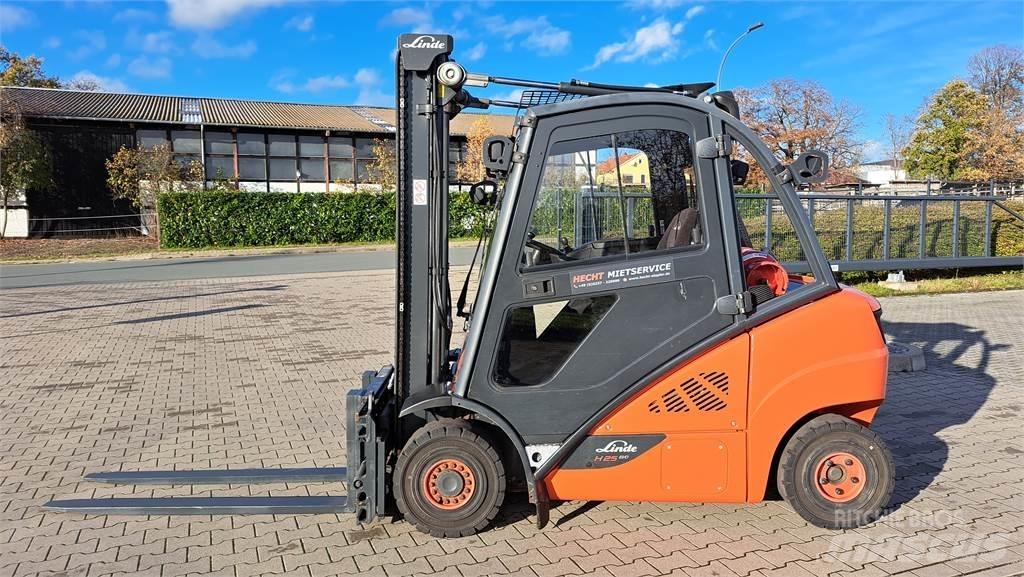 Linde H25T-02 液化石油氣LPG卡車