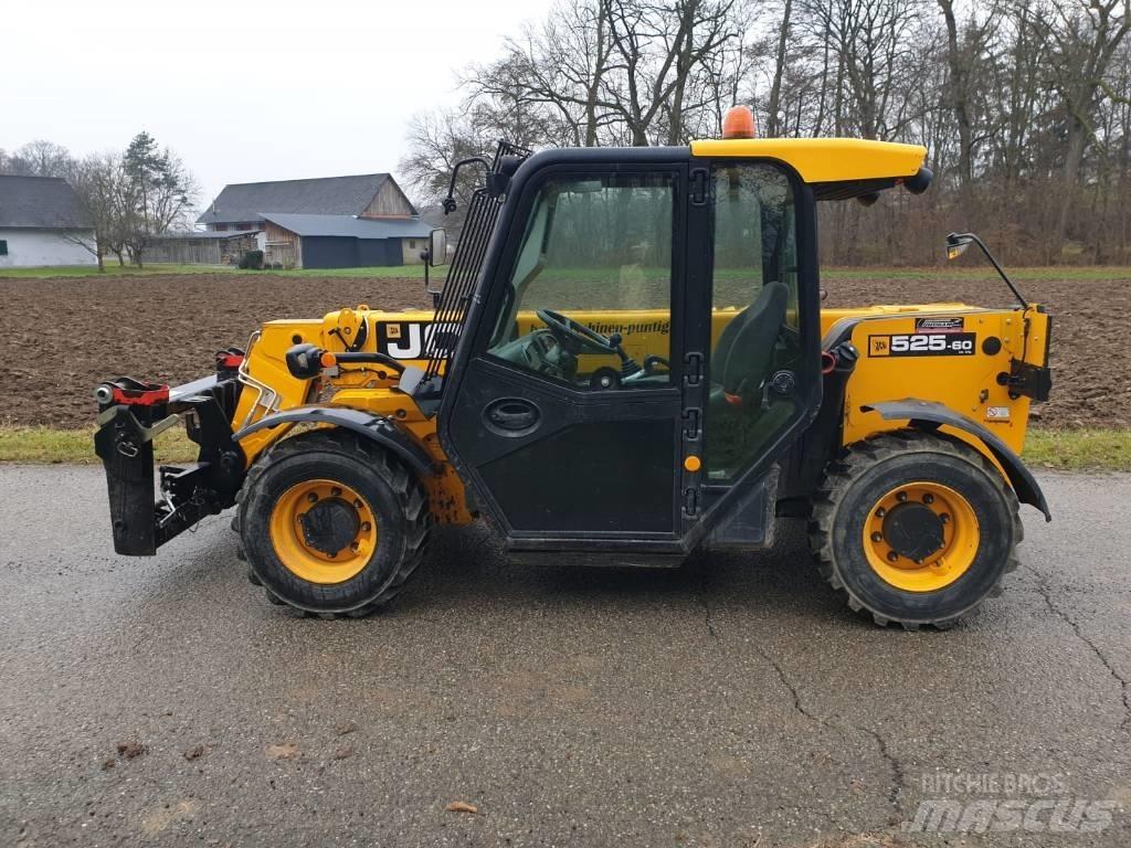 JCB 525-60 伸縮臂操作車