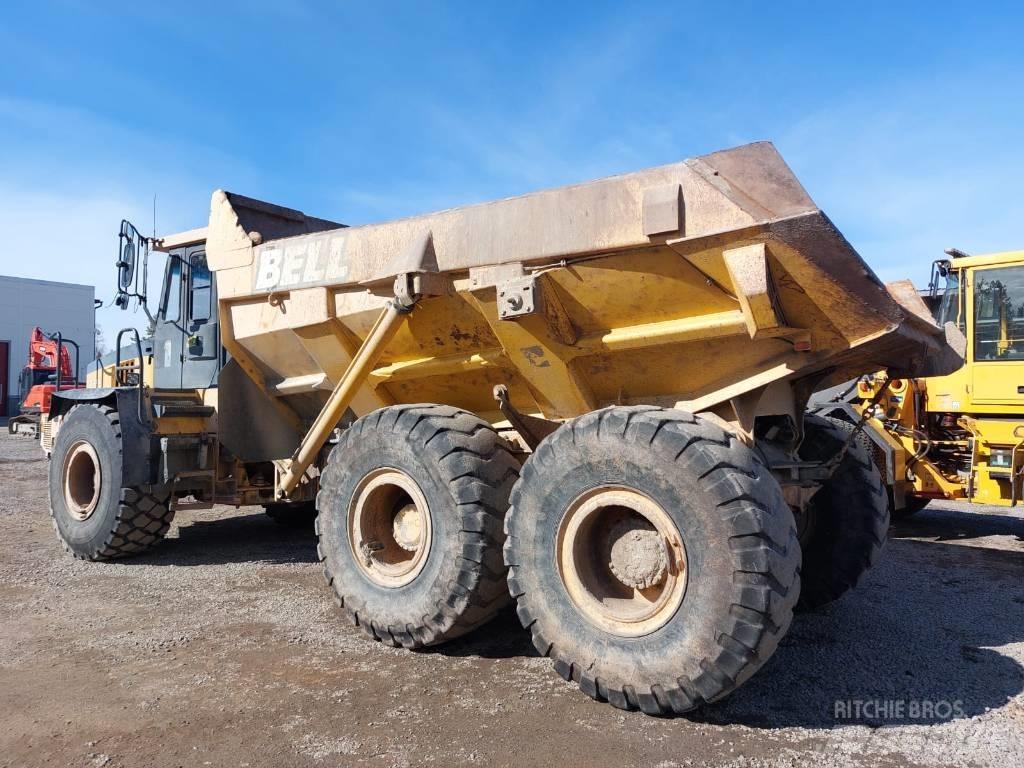 Bell B30C DUMPPERI 鉸接式起吊車