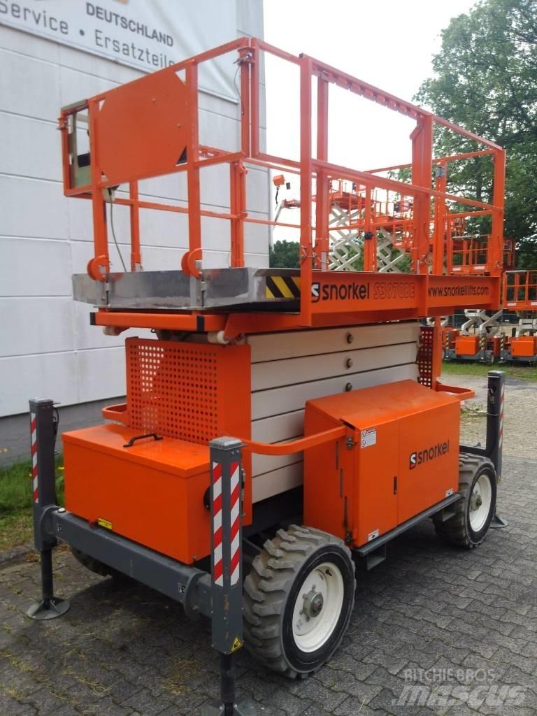 Snorkel S3970BE 剪式升降機