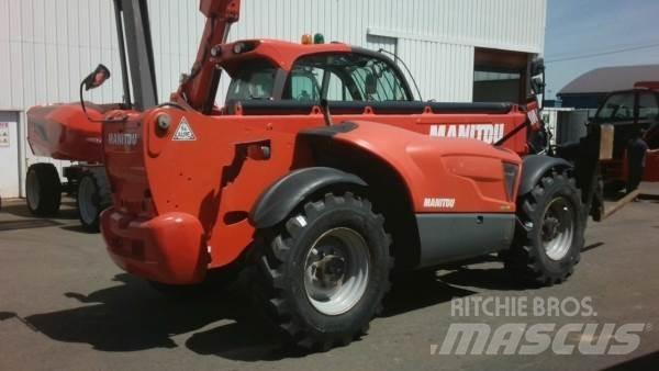 Manitou MT1440 伸縮臂操作車