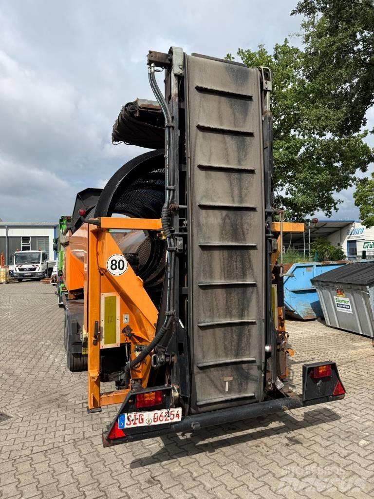 Doppstadt SM 518 移動式篩選機