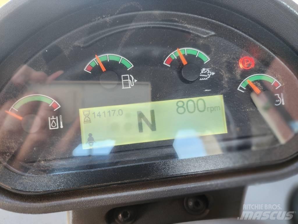 CAT 938M 輪胎式裝載機