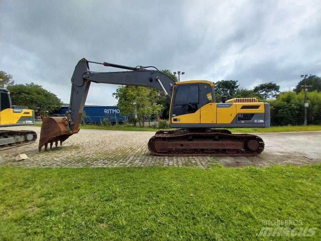 Volvo EC 220 DL 履帶式 挖土機/掘鑿機/挖掘機