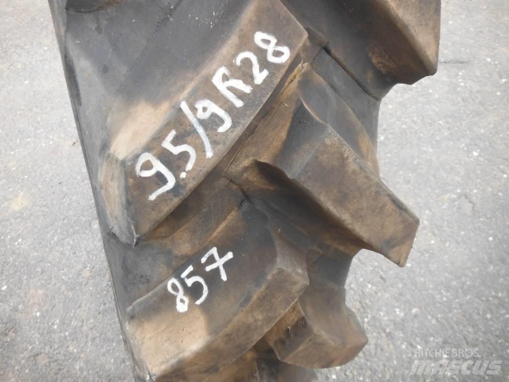 Michelin 9.5/9R28 輪胎、車輪和輪圈