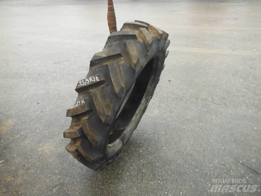Michelin 9.5/9R28 輪胎、車輪和輪圈
