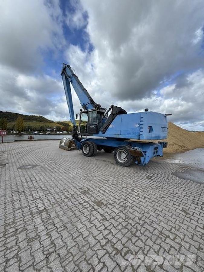 Fuchs MHL360 輪胎式裝載機