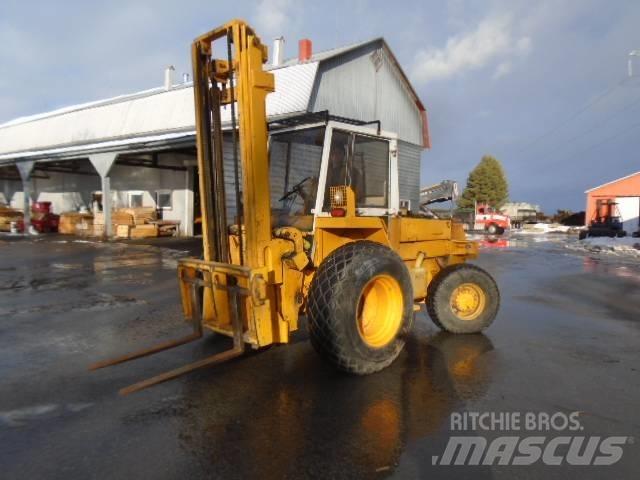 JCB 930-4 伸縮臂高空作業車