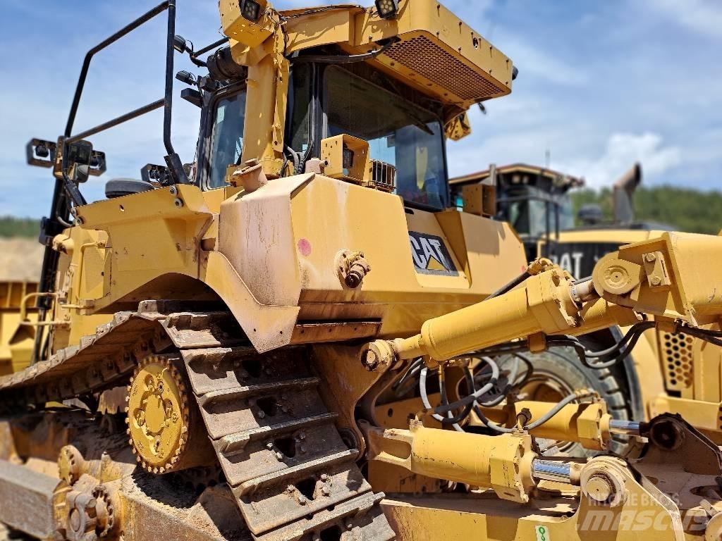 CAT D 8 T 履帶推土機