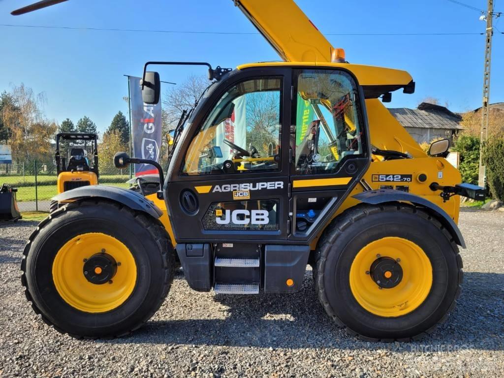 JCB 542-70 Agri Plus 伸縮臂操作車