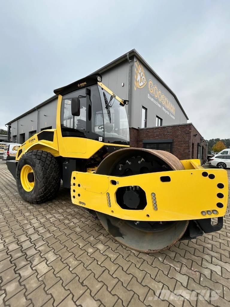 Bomag BW 211 D-5 單輪滾壓機
