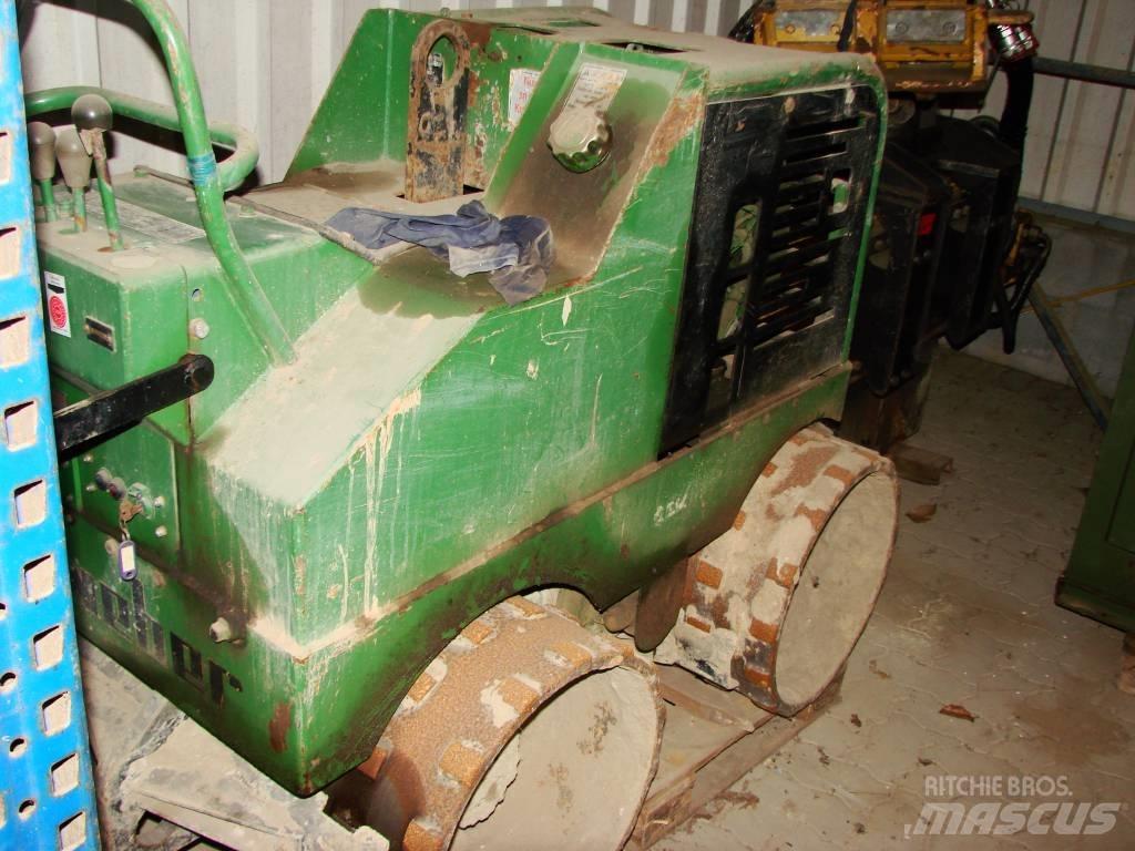 Weber TRC 土壤壓實機