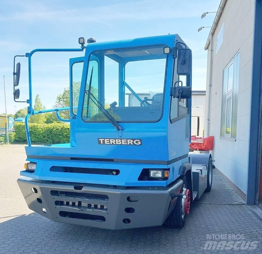 Terberg YT 182 終端式曳引機