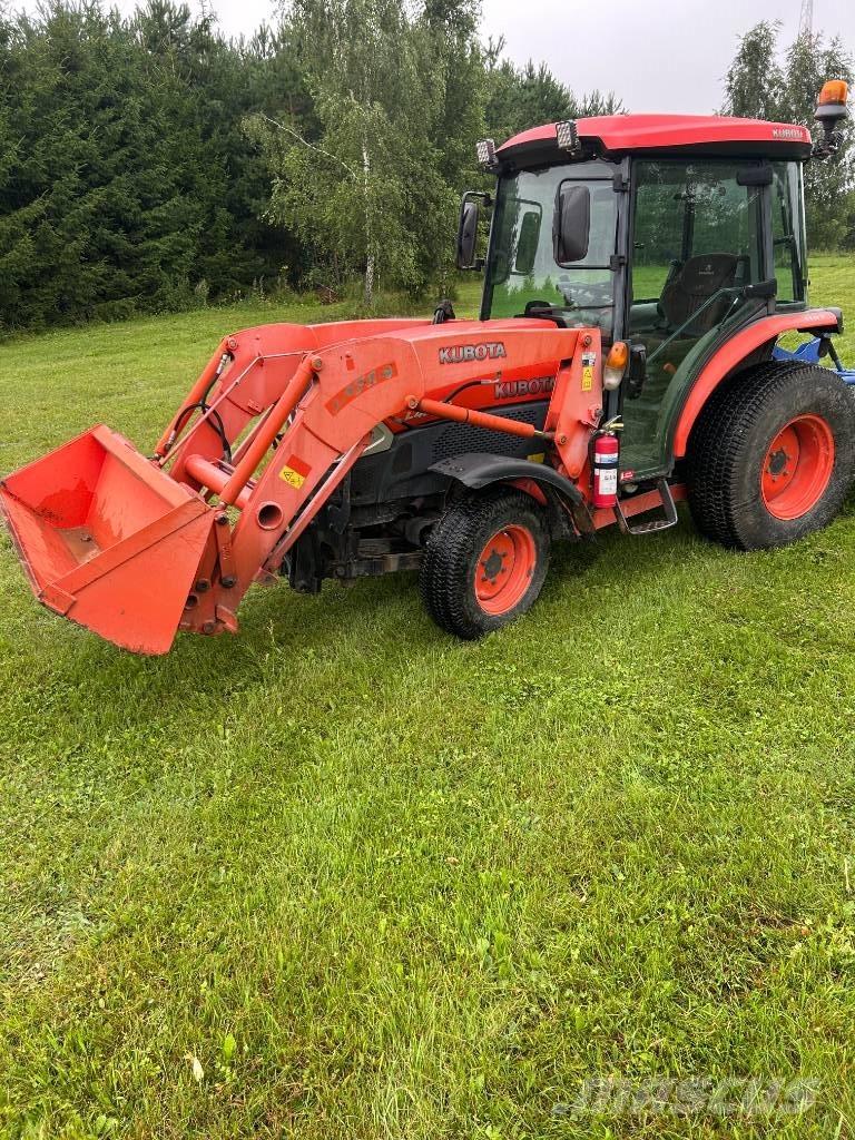 Kubota L 4240 小型曳引機
