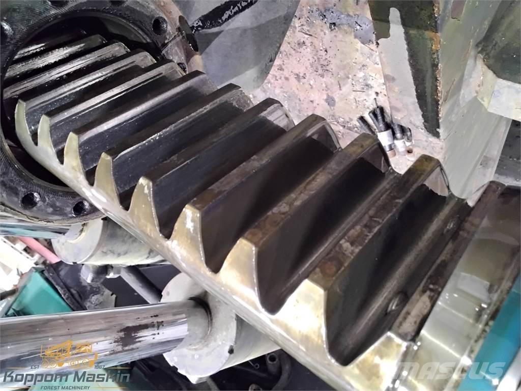 Loglift 200 收穫起重機