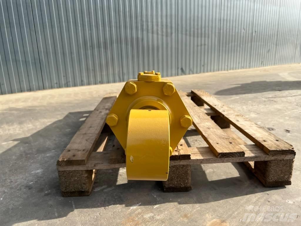 CAT D8 Cylinder 其他組件