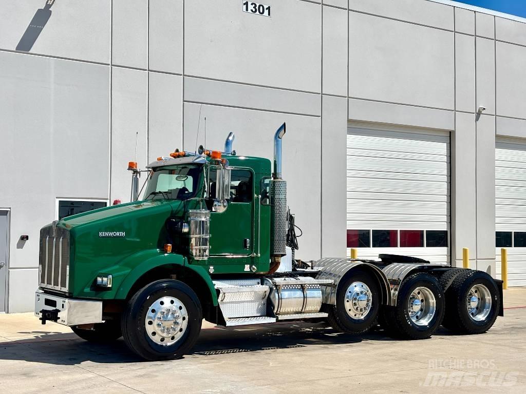 Kenworth T 800 曳引機組件