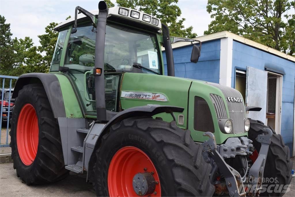 Fendt 712 Vario 曳引機