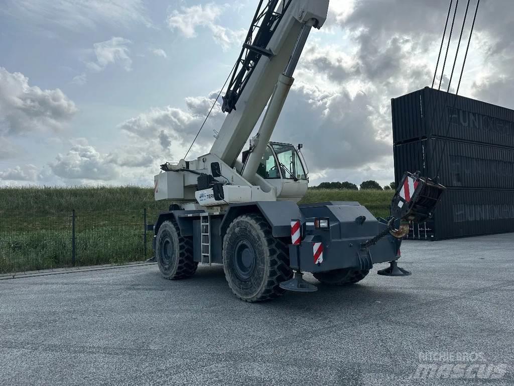 Terex A600 越野起重機