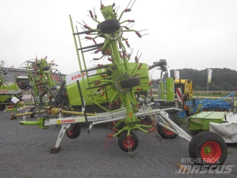 CLAAS VOLTO 1100 T 耙與翻草機