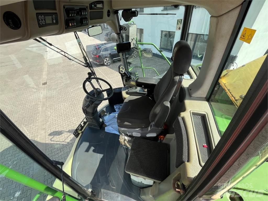 Krone BiG X 770 牧草收穫機