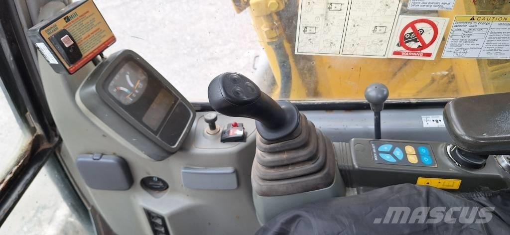 Kobelco E70SR 履帶式 挖土機/掘鑿機/挖掘機