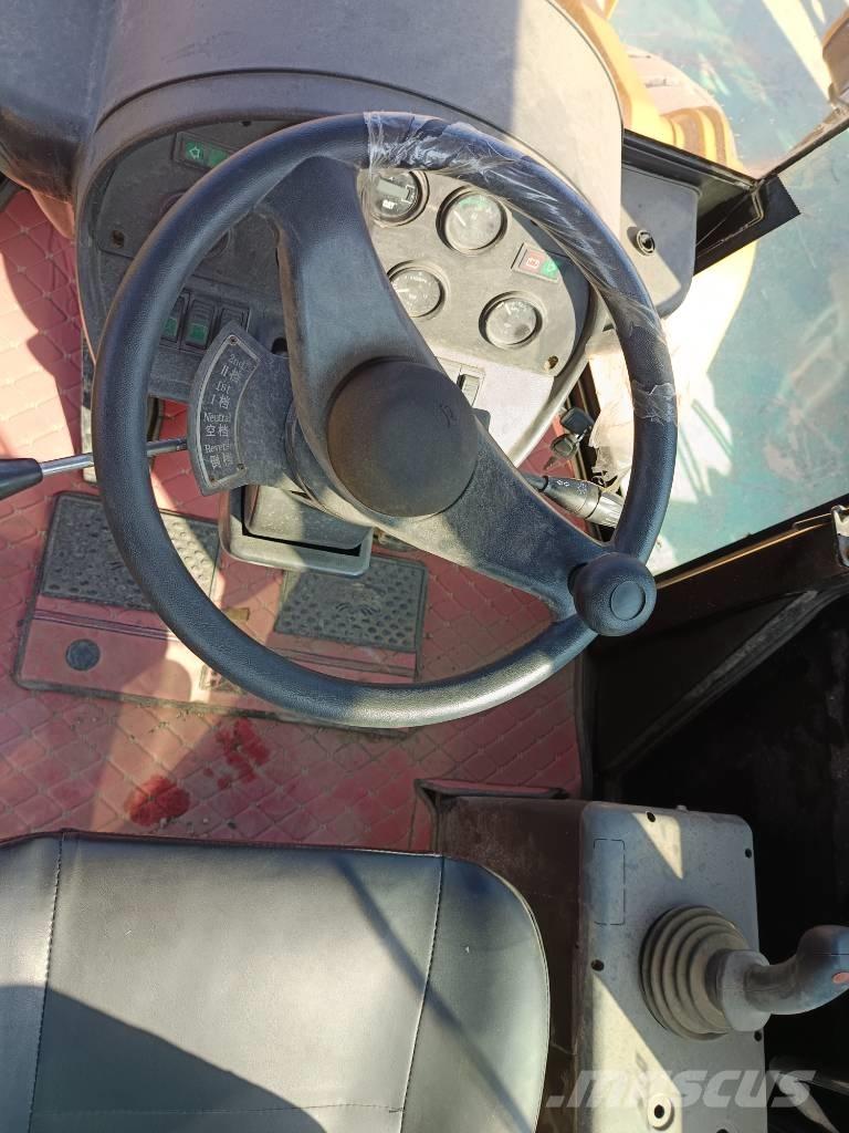 CAT 966 H 輪胎式裝載機