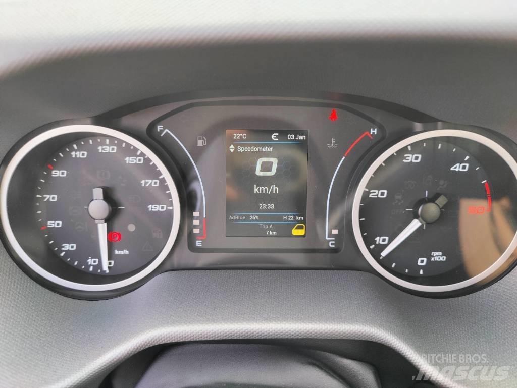 Iveco DAILY 35S16 商用底盤車