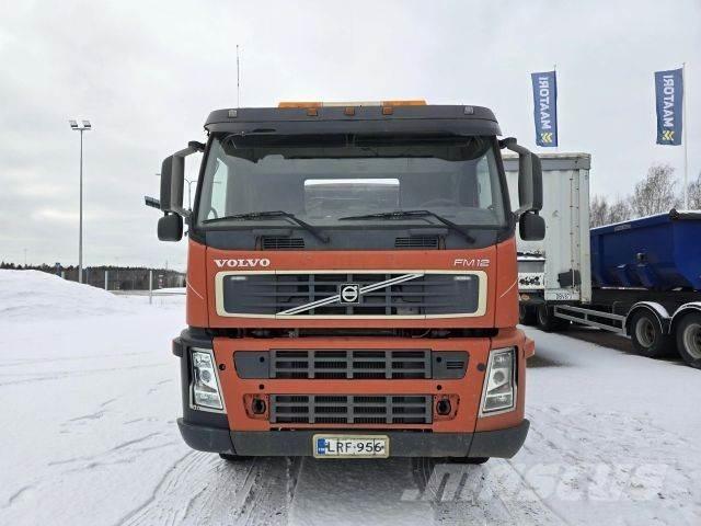 Volvo Fm12 420 8x4 傾卸式卡車
