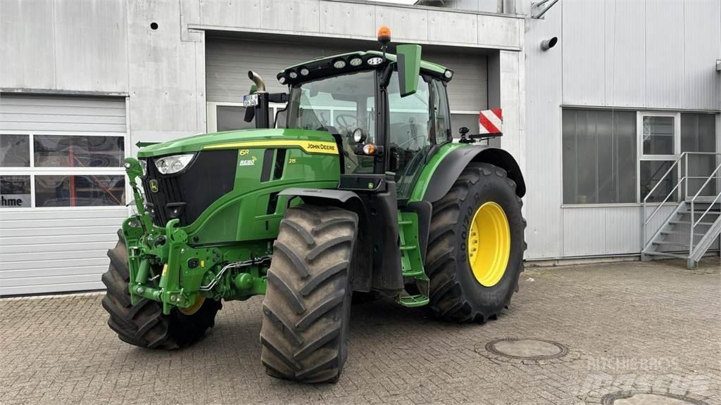 John Deere 6R215 曳引機