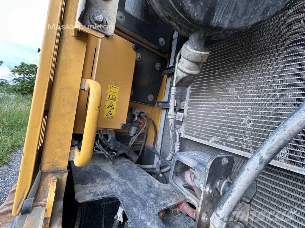 Volvo ECR 305 C L 履帶式 挖土機/掘鑿機/挖掘機