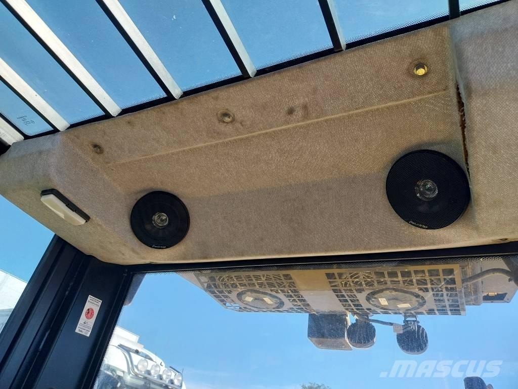 Yale GDP 80 VX-9 柴油卡車