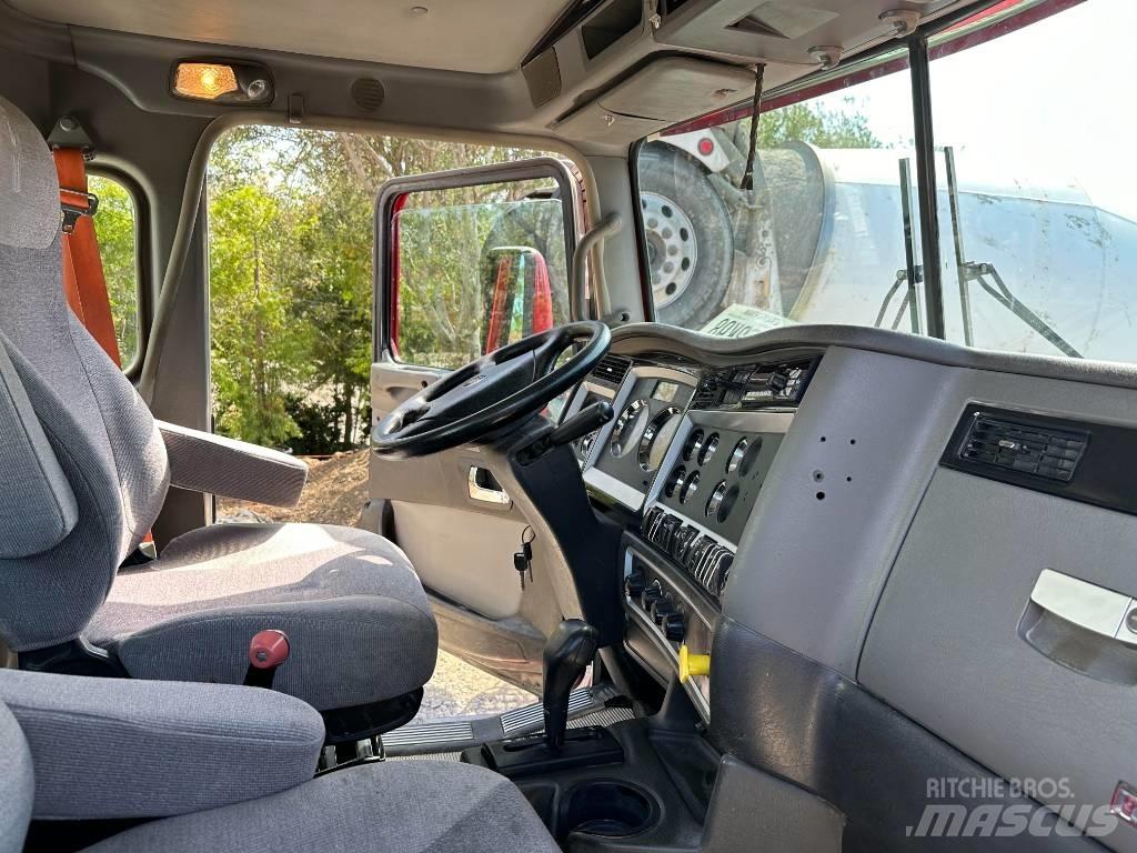 Kenworth W 900 其他貨車