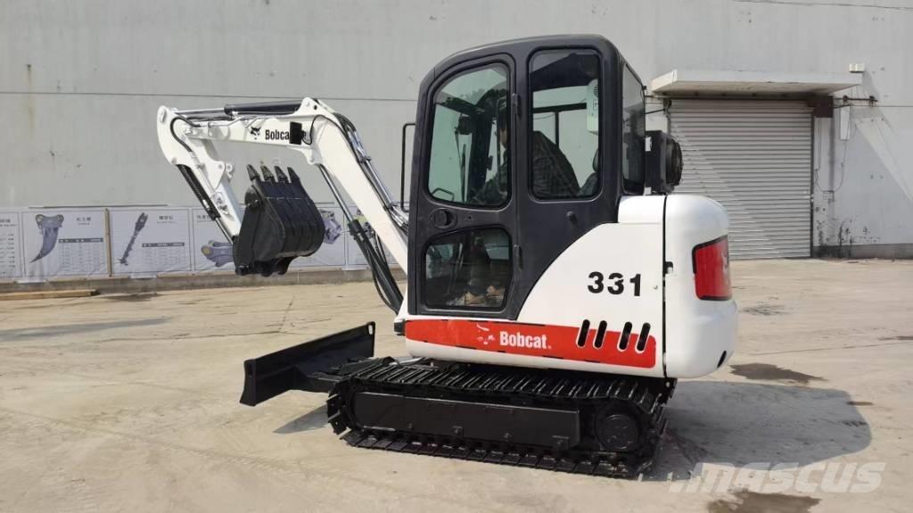 Bobcat 331 小型挖土機/掘鑿機<7t(小型挖掘機)