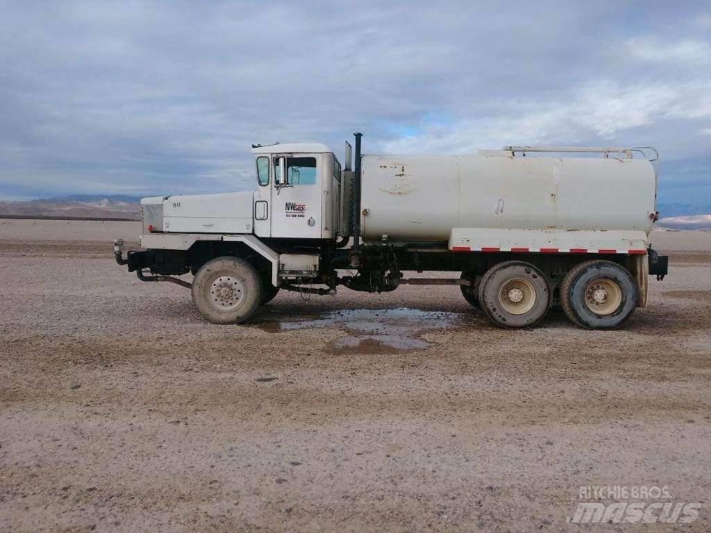 Oshkosh 6000 水車