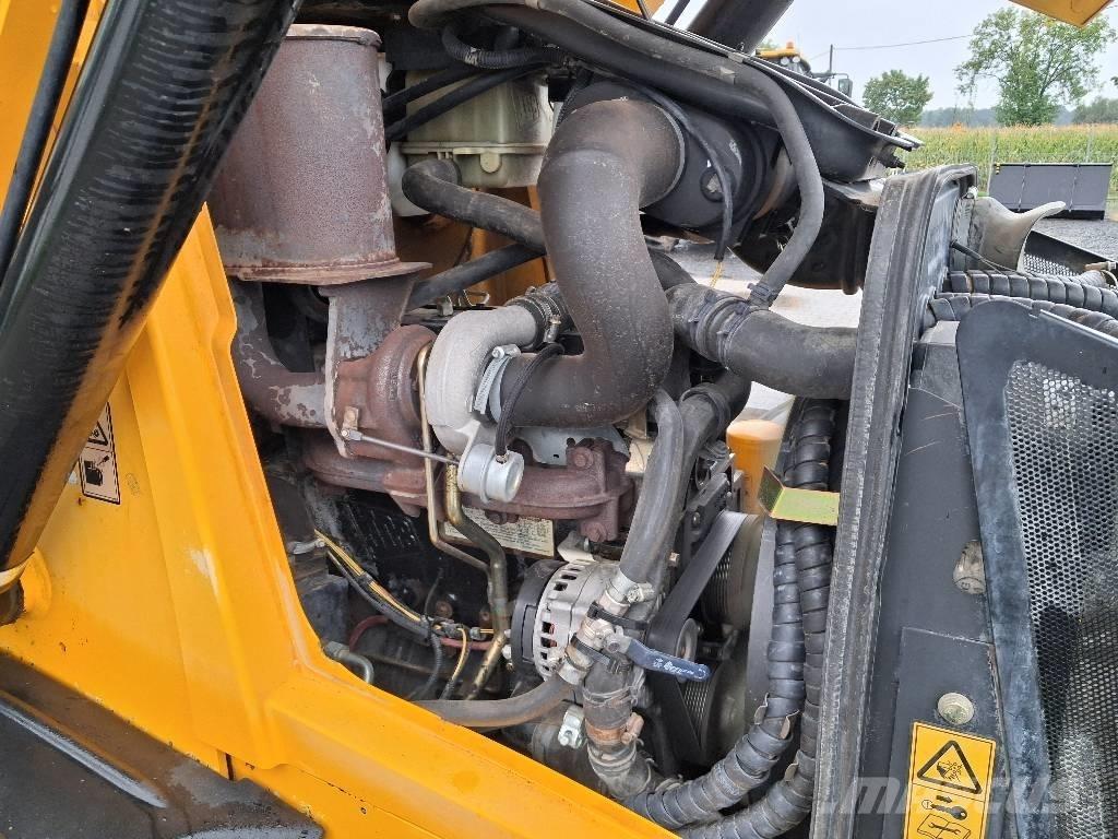 JCB 3 CX 反鏟裝載機