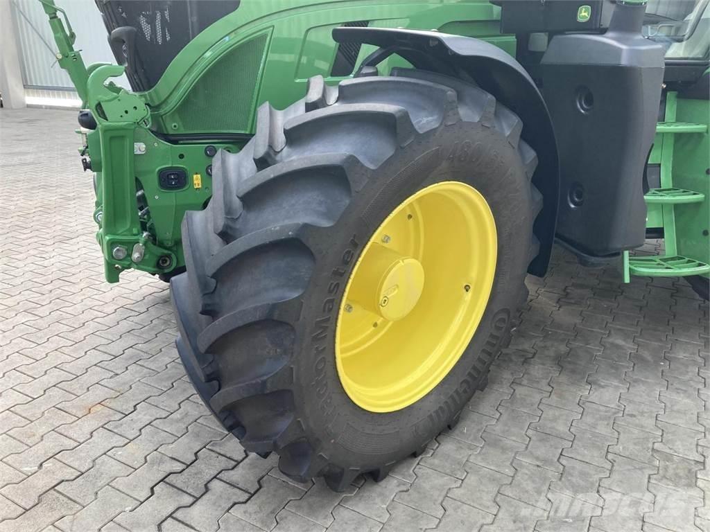 John Deere 6R 110 曳引機