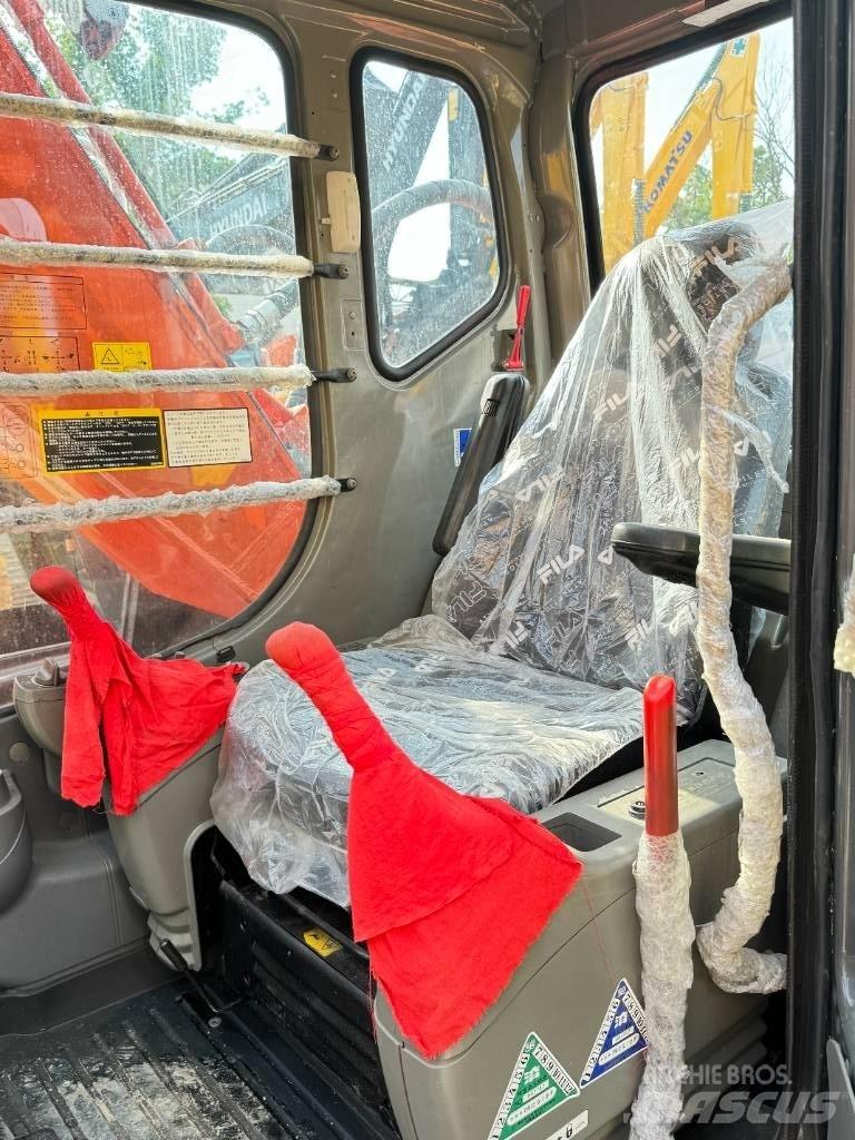 Hitachi ZX 200 履帶式 挖土機/掘鑿機/挖掘機