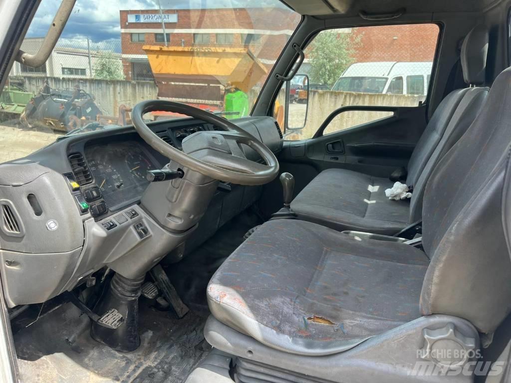 Mitsubishi Canter 吊鉤式起重車