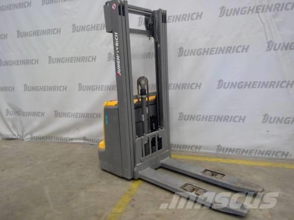 Jungheinrich EJC 112 行走控制式堆積機